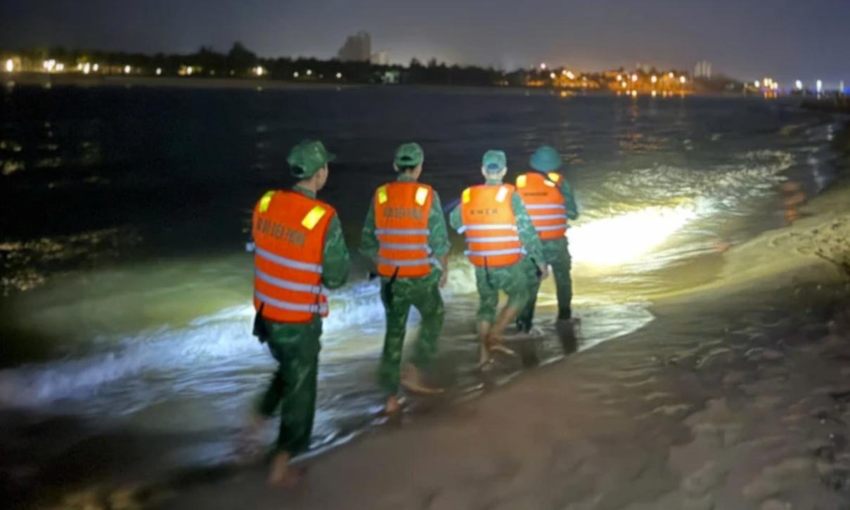 Bộ đội, dân quân tham gia cứu nạn, chữa cháy rừng